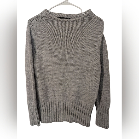 Zara,Gray Knit Sweater, Size L - Picture 1 of 3
